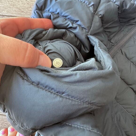 Lululemon Pack It Down 700-Fill Vest - Picture 4 of 8